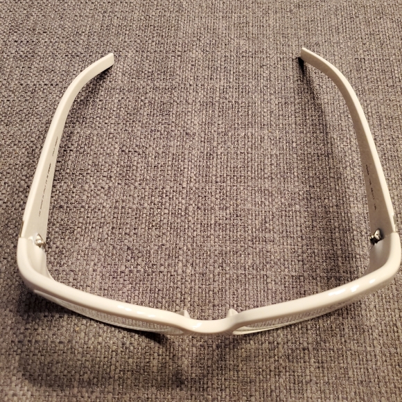 Fendi glasses frame - Picture 5 of 7